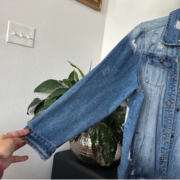 American Bazi Plus Oversized Denim/Jean Jacket Sz 2X Distressed destroyed Blue - Picture 4 of 10